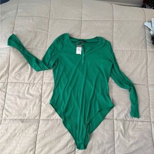 NWT Primark Emerald Green Ribbed Bodysuit